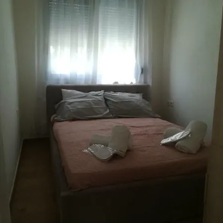 Alojamento de Acomodação e Pequeno-almoço Kos-takis & Himare