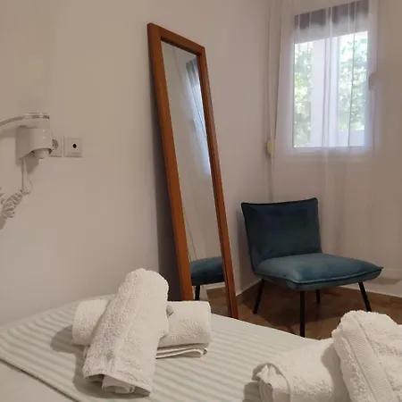 Bed & Breakfast Kos-takis &