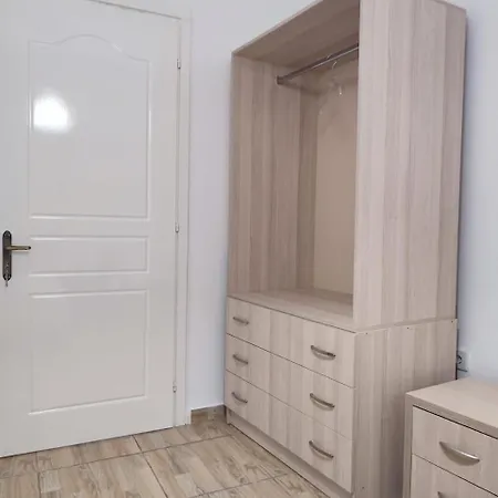 Bed & Breakfast Kos-takis & 3*