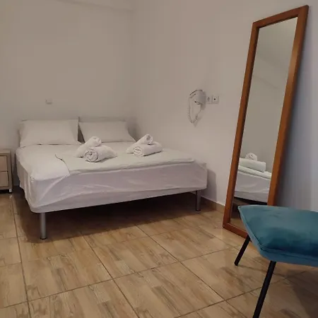 Bed & Breakfast Kos-takis &